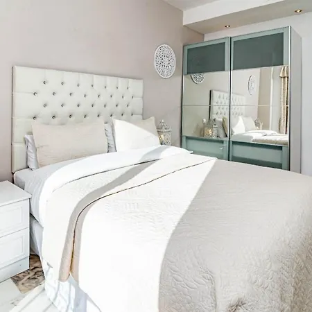 Sea View With Pool In Mijas By Costarentals - Ref 219 Apartment *